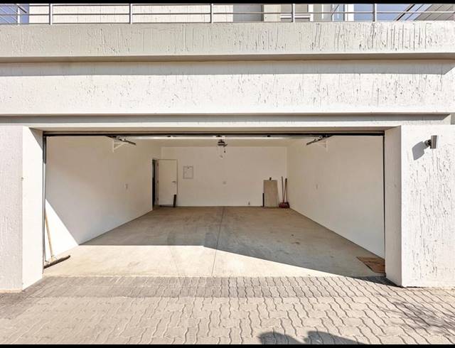 3 BEDROOM CLUSTER FOR SALE IN BRYANSTON EAST
